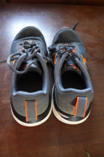 Under Armour Assert 8 Youth Gray Running Athletic Shoes 6