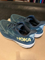 Hoka Clifton 9 Running Shoes