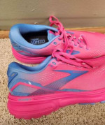 Brooks Ghost 15 womens shoes. ( Size: 9 ) Color: pink/blue. Limited Edition. New
