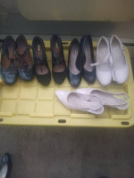 Clarks womens shoes size 9m