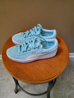 Puma vikky shoes