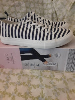 Shoes sneakers brand new in box