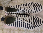 Shoes sneakers brand new in box
