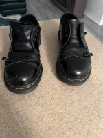 Doc Dr Martens 1461 Bow Womens Size 9 shoes