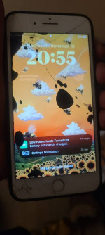 Iphone 8 plus 256GB - glass shattered but it works - Unlocked