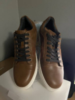 Men’s shoes size 12