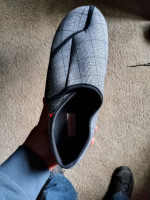 Velcro diabetic type shoes