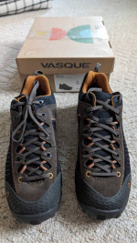 New Vasque Juxt Hiking Shoes Men 11.5 Peat Sudan Brown