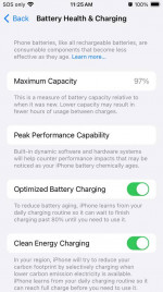 iPhone SE 2020 64GB unlocked 97% battery