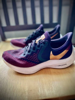 Snazzy Womens Shoes (size 7)
