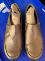 Clark  women’s shoes Ashland lane Q pewter US 12W New 1 has a little c
