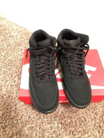 Nike court vision mid shoes size 11