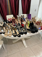 Ropa y zapatos nuevos .New clothes and shoes
