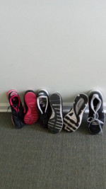 Nike tennis shoes