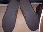 LIKE NEW MEN'S LEVI'S ANKLE SNEAKER SHOES, SIZE 9 1/2