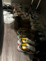 Selling casual shoes & sneakers