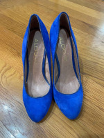 Women’s shoes
