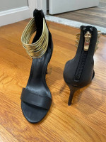 Women’s shoes