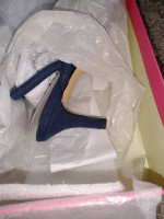 Women's shoes