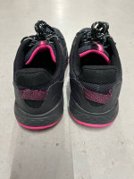 New Balance womens running shoes NEW!