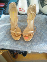 Gold girls shoes