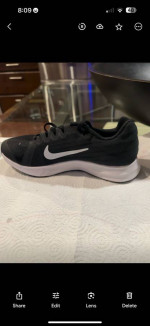 Nike Down shifter 8 womens shoes size 5
