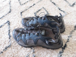 SALOMON Water Trail Shoes (Mens 9.5)