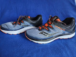 Running Shoes/Sneakers Size – 9.5 / 10 Saucony Mens Guide ISO Everun