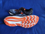 Running Shoes/Sneakers Size – 9.5 / 10 Saucony Mens Guide ISO Everun