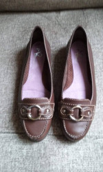 Ladies Shoes Sz 6 Med New