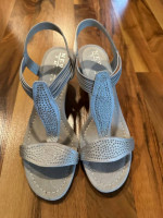 Ladies dress shoes