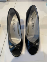 Peep toe women's shoes 8 1/2