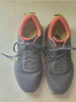 Hoka One One Bondi Athletic Running Walking Shoes Size 8