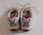 Ladies 8D New Balance Shoes $15 cash