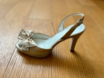 Anne Klein Shoes. Size 7.5M
