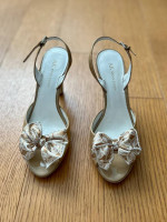 Anne Klein Shoes. Size 7.5M