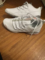 Womans puma shoes