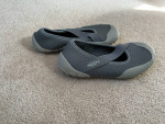 Keen Gray Roatan Water Shoes - Size 8 Womens