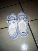 2 Pairs of shoes