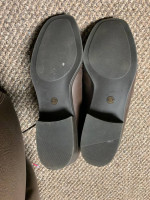 Women’s size 7 shoes