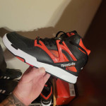Reebok 9.5 pump shoes