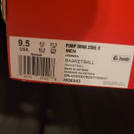 Reebok 9.5 pump shoes