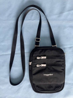 Baggallini Cross Shoulder Bag