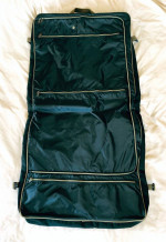 High quality Garment Travel Bag. G.H. Bass