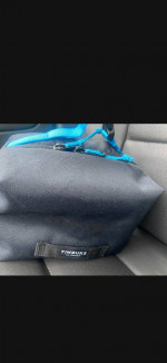 MESSENGER BAG