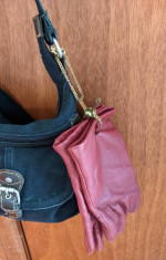 Vintage clasp for bag to hold scarf or gloves
