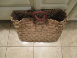 Rectangular straw tote bag w/leather handles