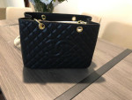 Chanel caviar quilted shopper bag - classic black