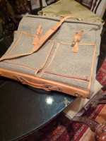 Hartmann belting leather and tweed folding suit bag