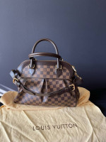 NEW LOUIS VUITTON Damier Trevi PM Bag N51997